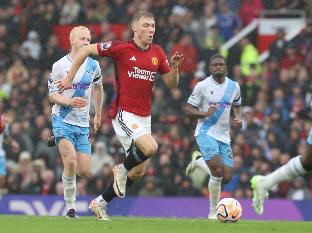 HLV Ten Hag trách móc cầu thủ MU sau trận thua Crystal Palace 1 HLV Ten Hag trách móc cầu thủ MU sau trận thua Crystal Palace 1